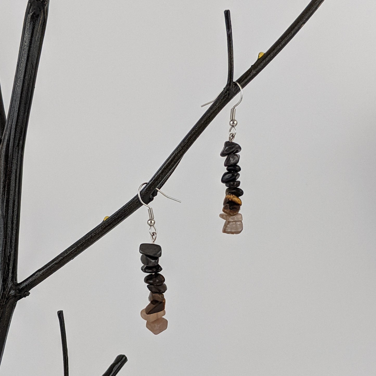 Good Vibes: Focus and Ambition Bar Necklace and Dangle Earrings Set