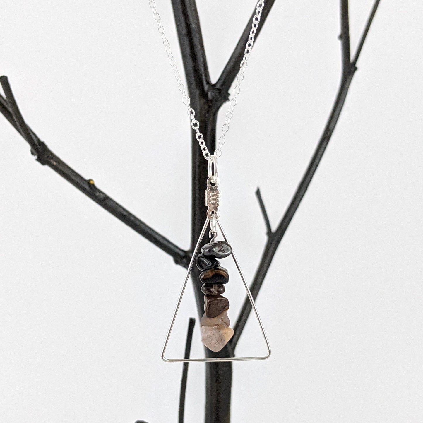 Good Vibes: Focus and Ambition Bar and Triangle Pendant Necklace Set